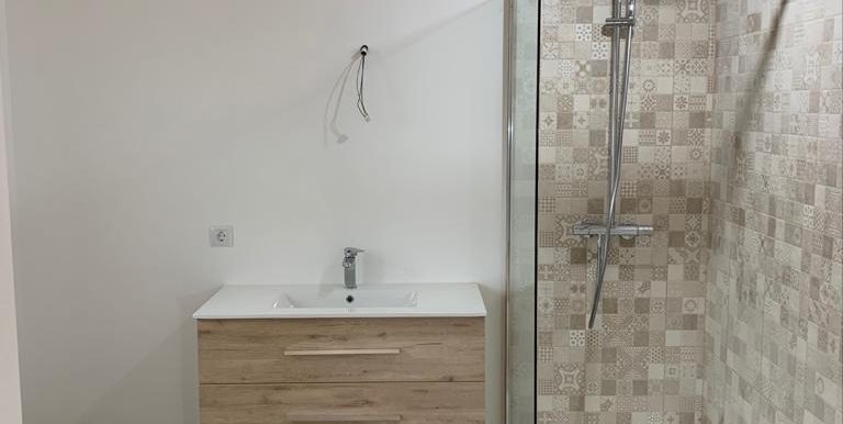 BAÑO WhatsApp Image 2019-12-18 at 15.45.01